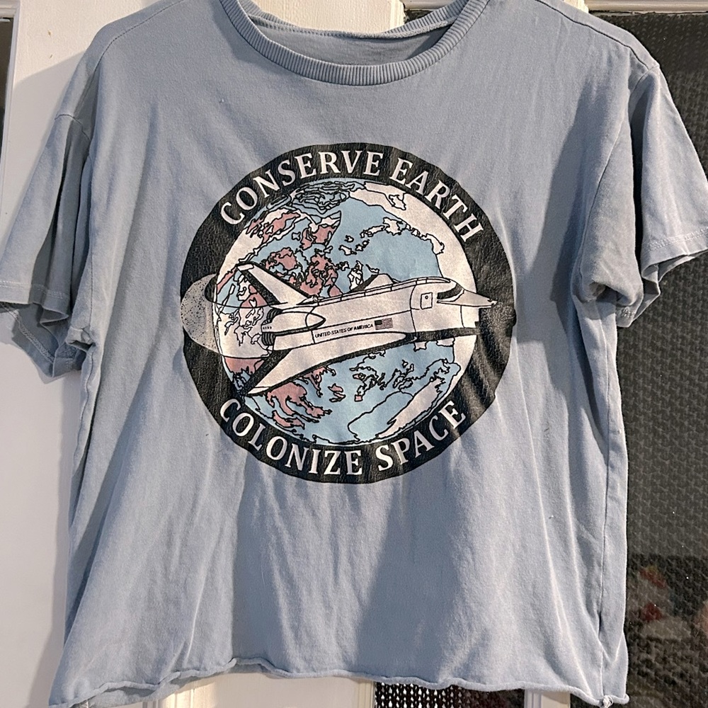 baby blue crop t-shirt, size small, barley worn